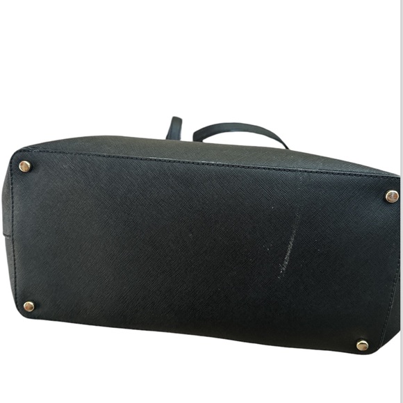 Kate Spade New York Cameron Street Lucie Tote. Black 14”x11”x6” - Picture 5 of 7